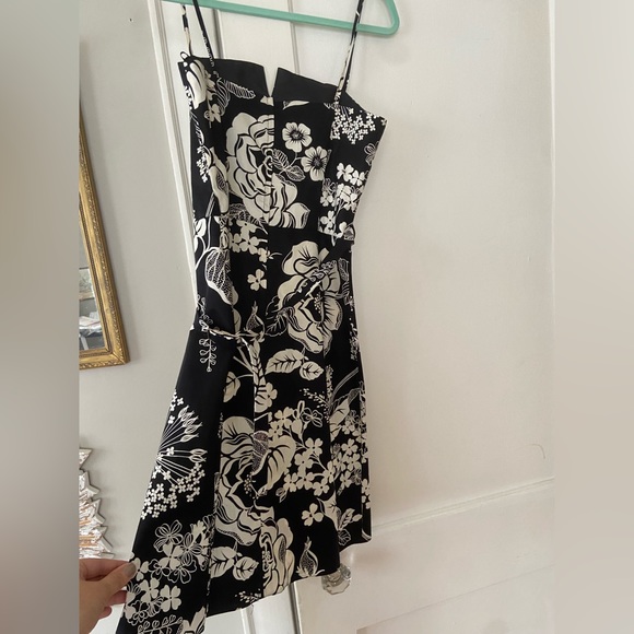 Top shop black and whit belted floral dress size 8 - Picture 4 of 6